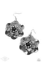 Load image into Gallery viewer, Midnight Garden Black Earring
