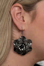 Load image into Gallery viewer, Midnight Garden Black Earring
